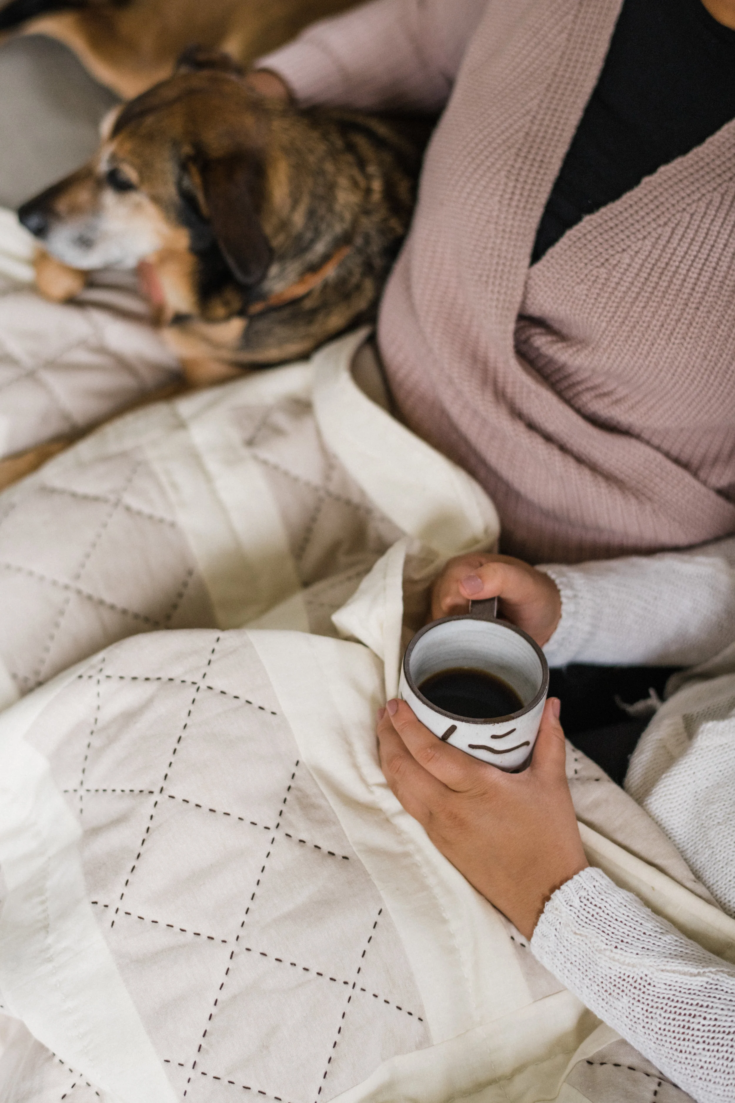 Riane Vessel Quilt Lifestyle3721.jpg