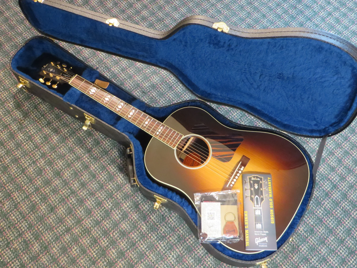 2014 Gibson Custom Shop Advanced Jumbo AJ Mystic Rosewood Acoustic