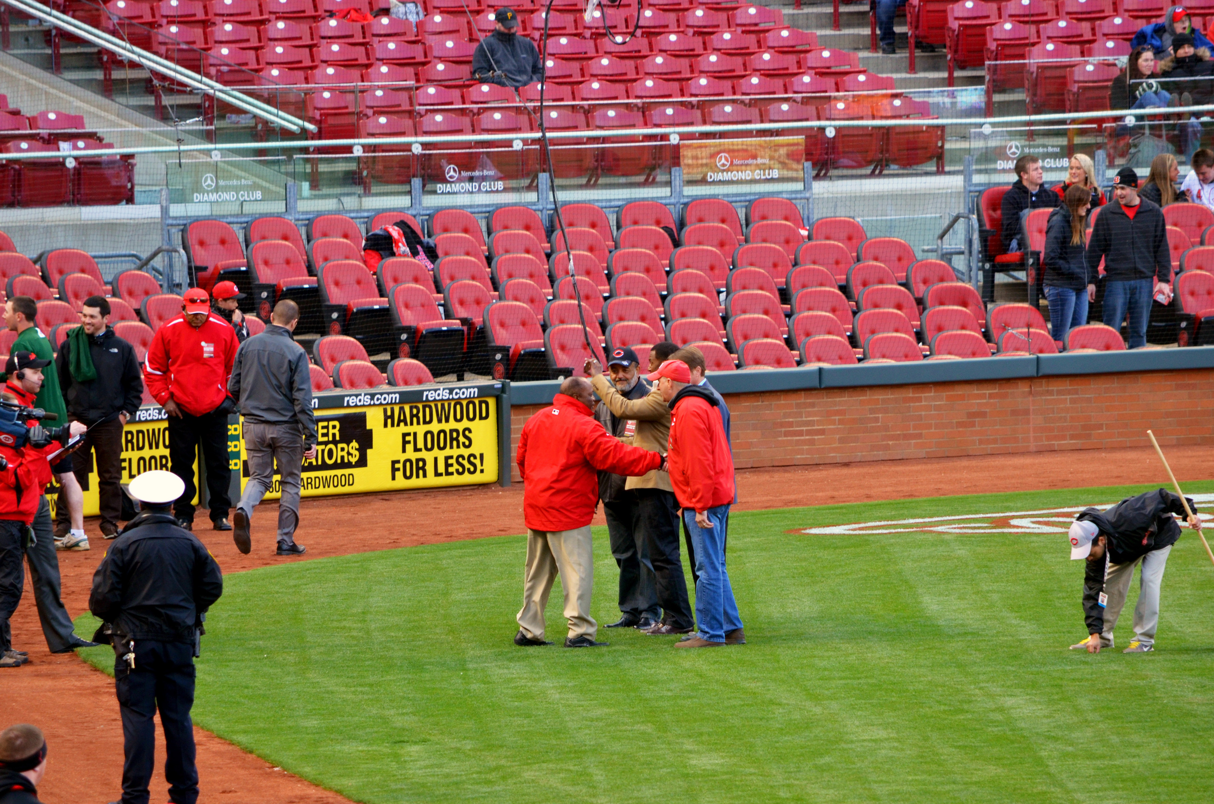  Clay Holland (Owner and President), Sean Rugless (President of African American Chamber of Commerce) Chris Bain (Kokosing Construction Co.) Joe Morgan (MLB Hall of Famer and former Cincinnati REDS player). 