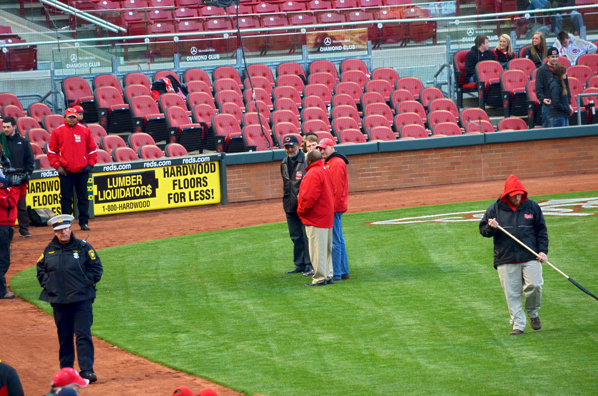  Clay Holland (Owner and President) Sean Rugless (President African American Chamber of Commerce) Charlie Frank (Cincinnati REDS), Chris Bain (Kokosing Construction Co.) and Joe Morgan (MLB Hall of Famer and former Cincinnati REDS Player). 