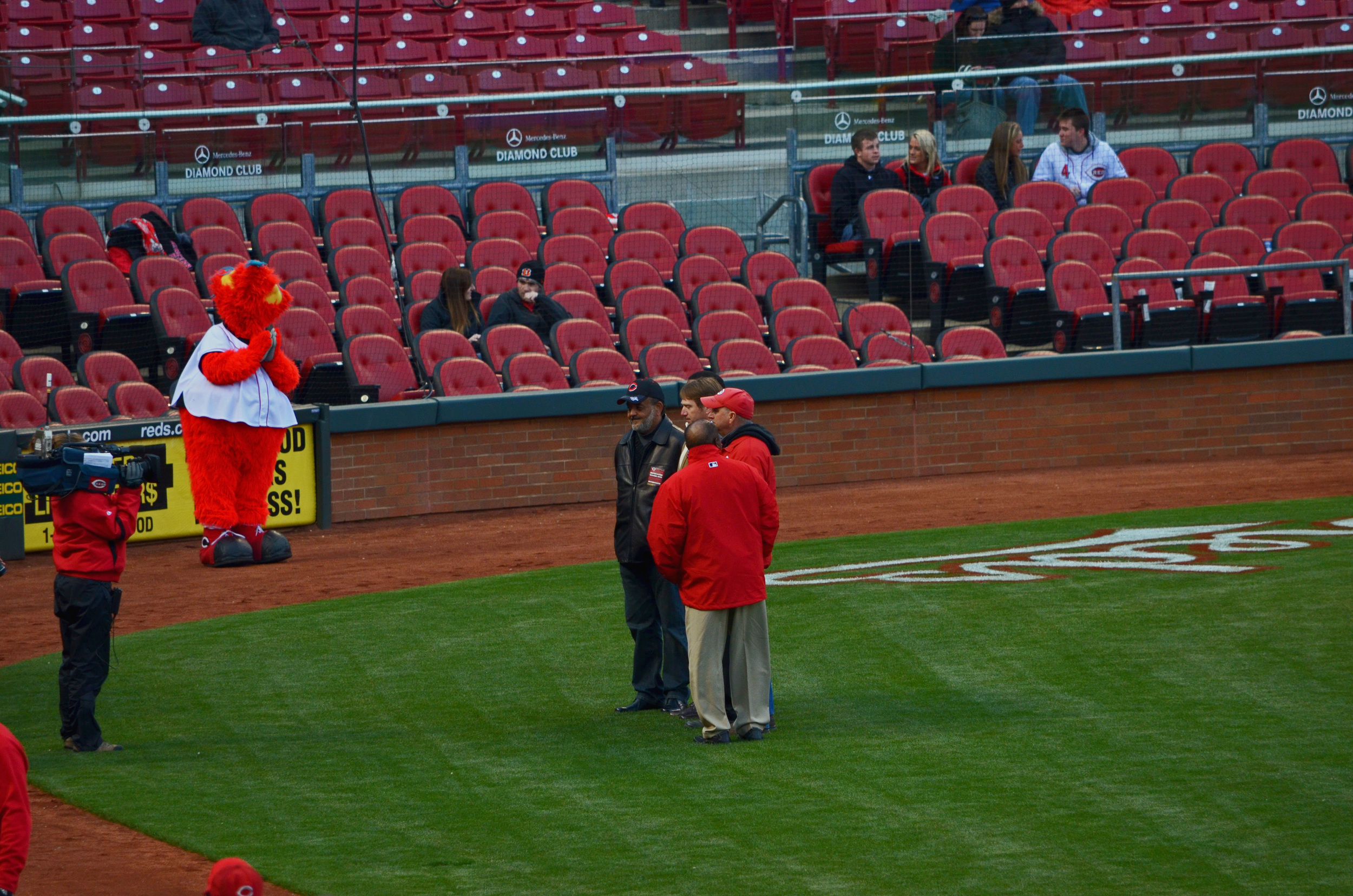  Clay Holland ( Owner and President), Sean Rugless (President of African American Chamber of Commerce), Charlie Frank (Cincinnati Reds), Chris Bain (Kokosing Construction Co.) Joe Morgan (MLB Hall of Famer and Former Cincinnati Reds Player). 