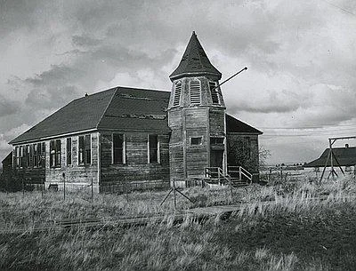 schoolhouse_1960_5417_hacker_s_large.jpg
