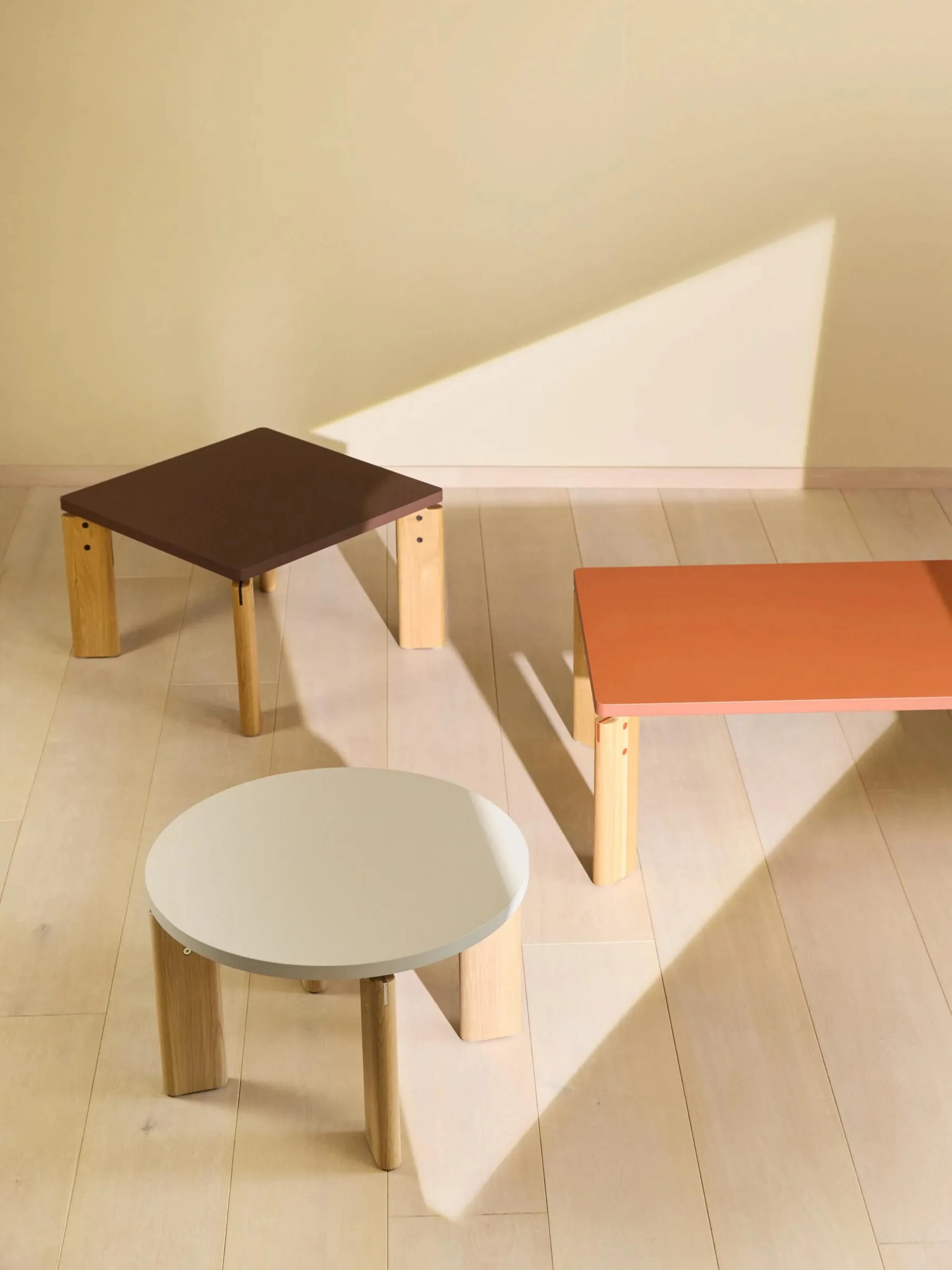 BAST for @foraform.no 

Designed for longevity, repair and disassembly. Available in a range of materials and finishes.

On view at @3daysofdesign in @lammhults showroom.