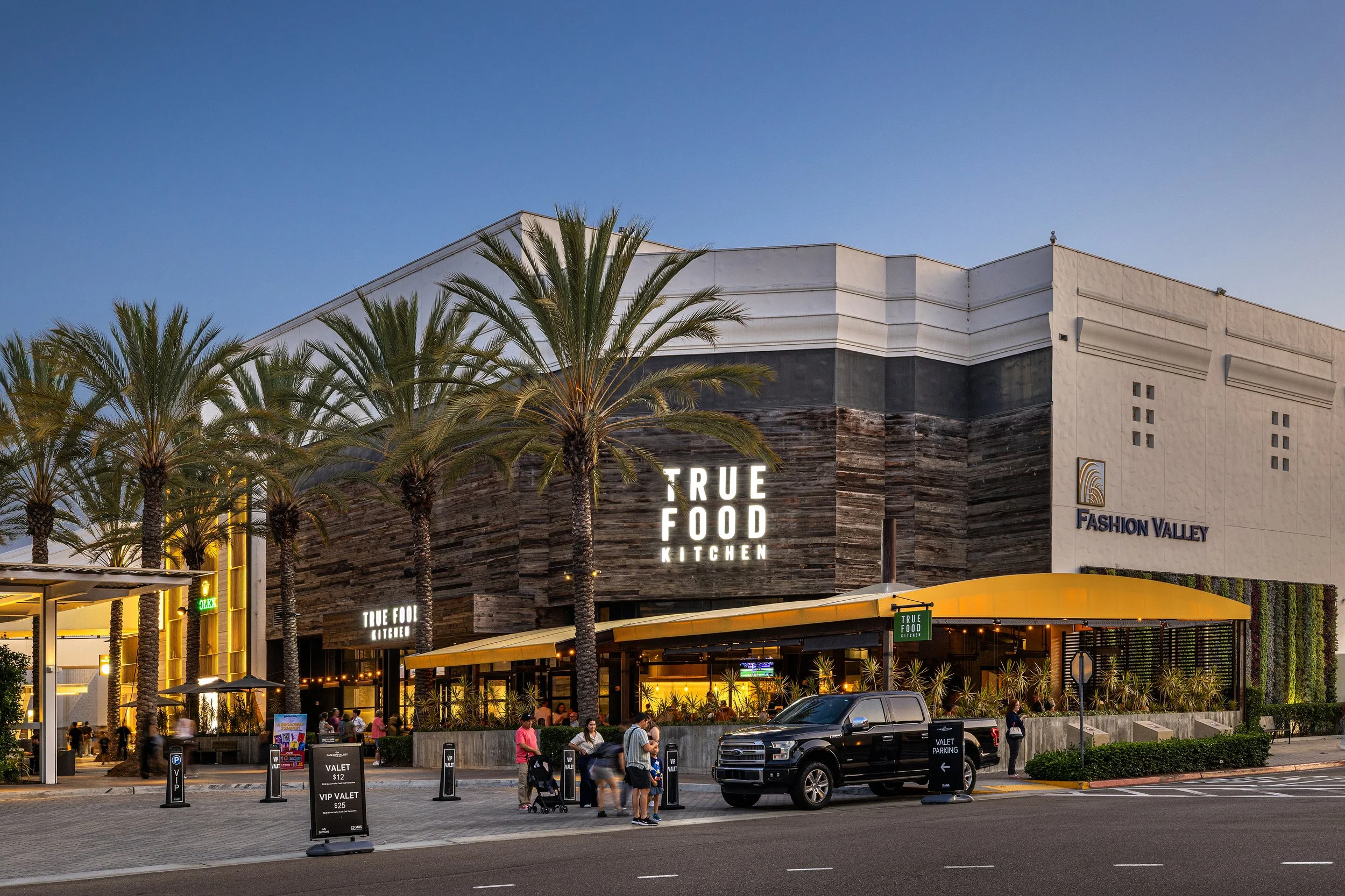 033_Fashion Valley.jpg