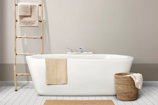 6 Types of Freestanding Bathtub Accessories