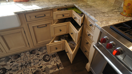 Doors Vs Drawers Which Is Best For, Lower Kitchen Cabinets All Drawers