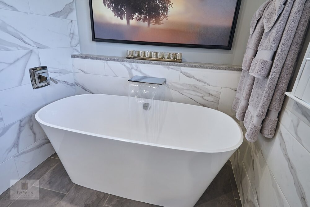 Do I Need A Tub In My Master Bath To House - Bathroom Design Freestanding Bathtub