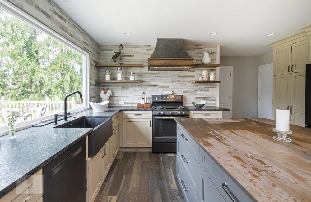 kitchen design with open shelves