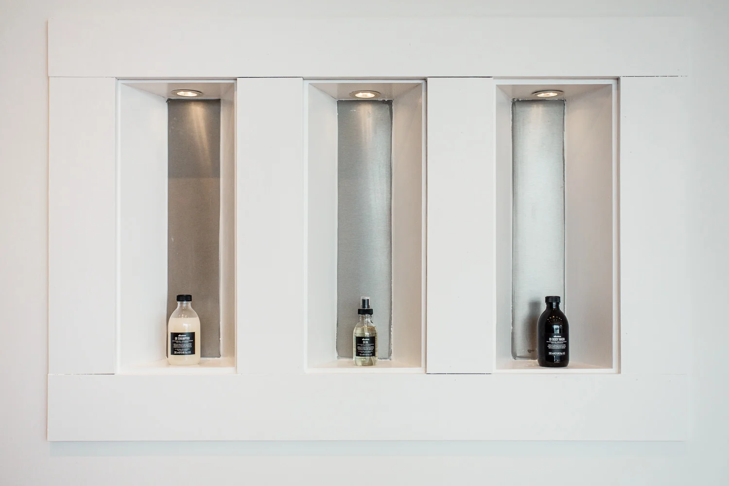 Hare+Bone_Salon-30.jpg