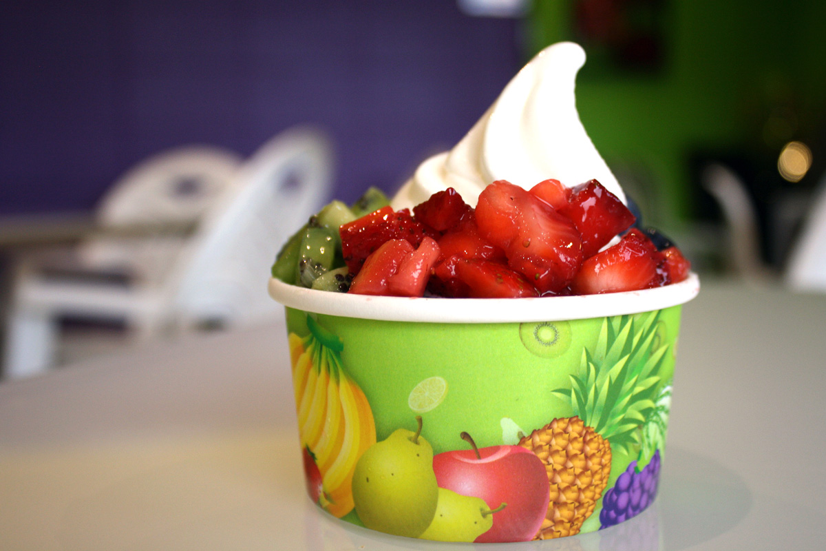 frozen-yogurt-toppings.jpg