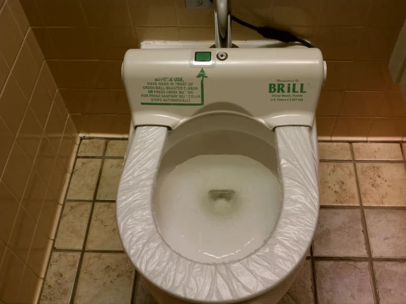 Mohegan Toilet.jpg