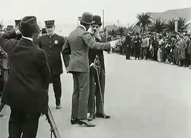 Kid's Auto Races (1914)