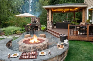 traditional-patio-11.jpg