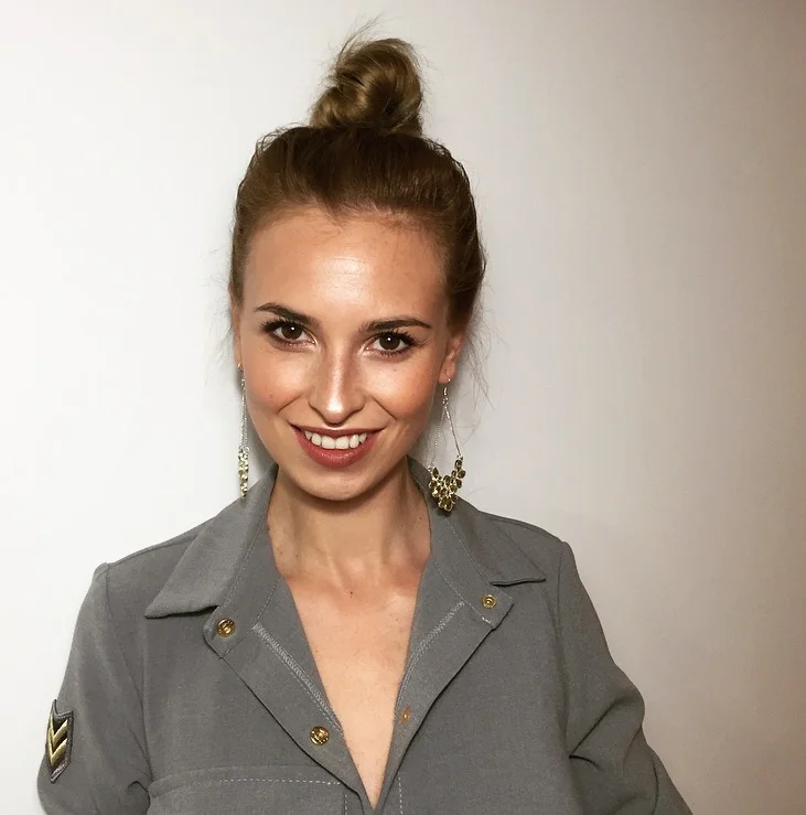 PRED ZRKADLOM: Martina Štefanková, PR manažérka Slovanu, moderátorka rádia Europa 2
