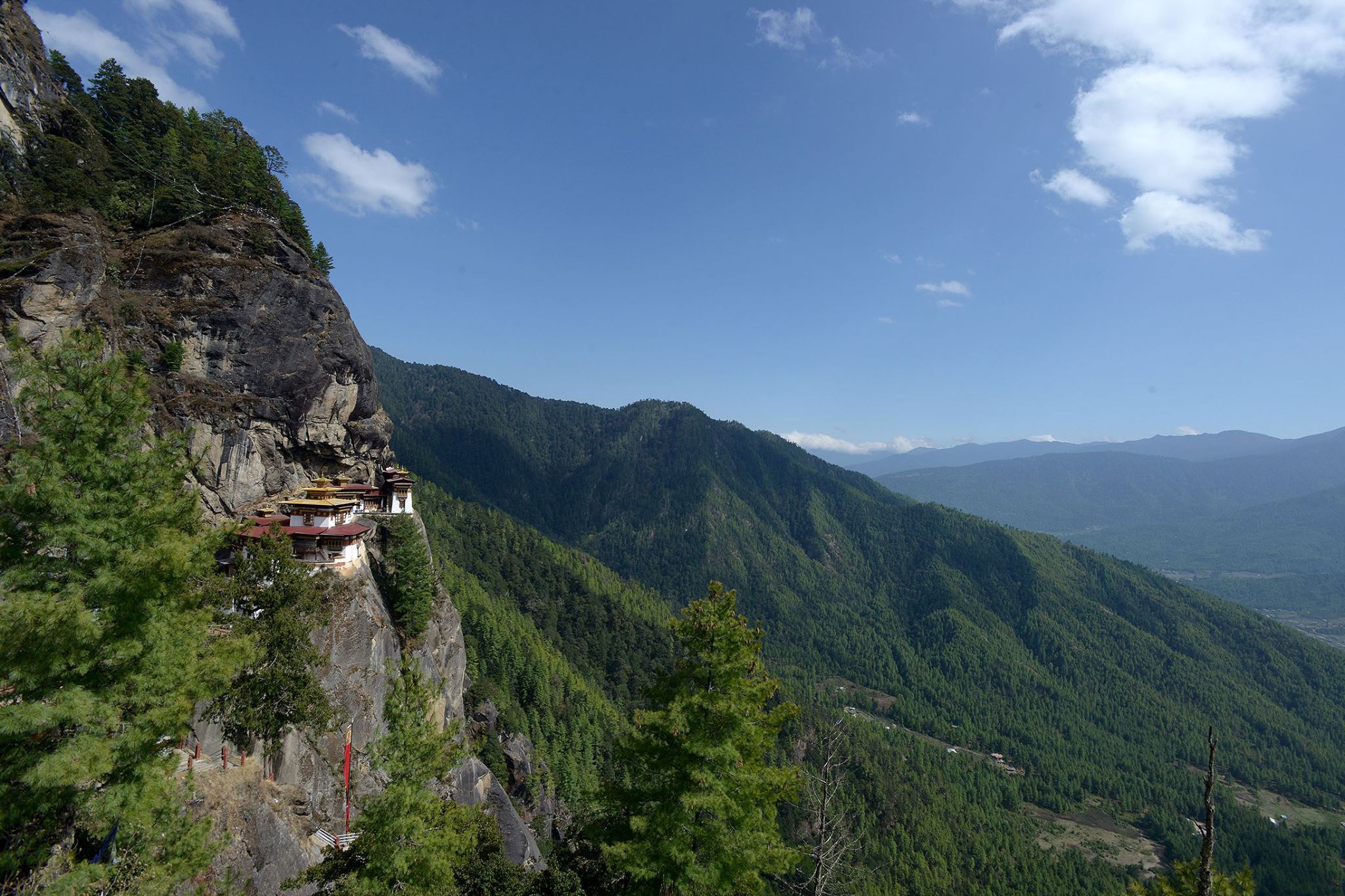 foto: Kláštor Taktsang Palphug, súkr. archív P.B.