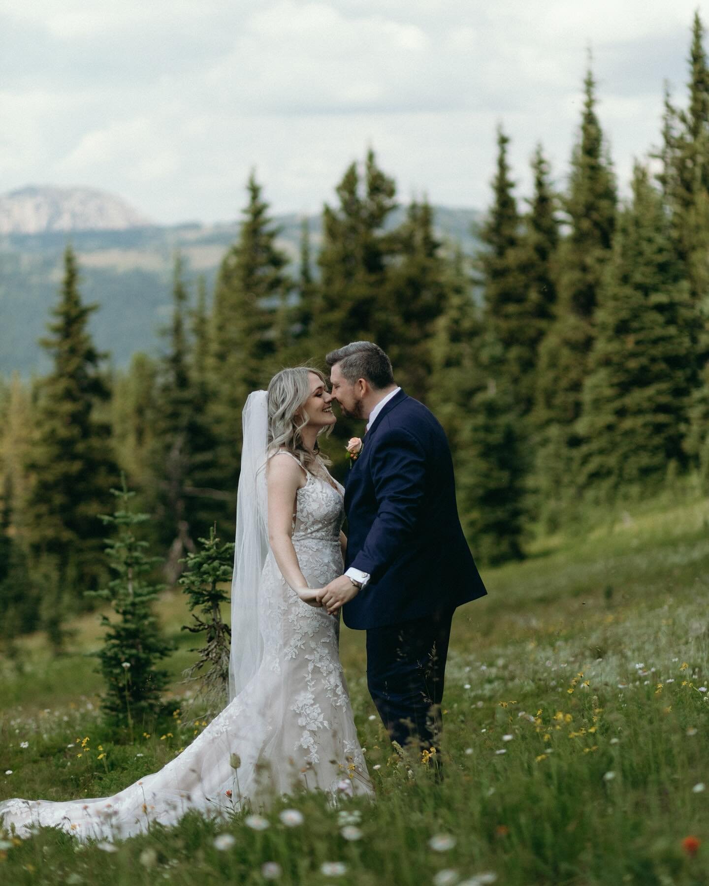 wedding planning tip of the day: get married in the mountains. 

second shot for @tarynstare