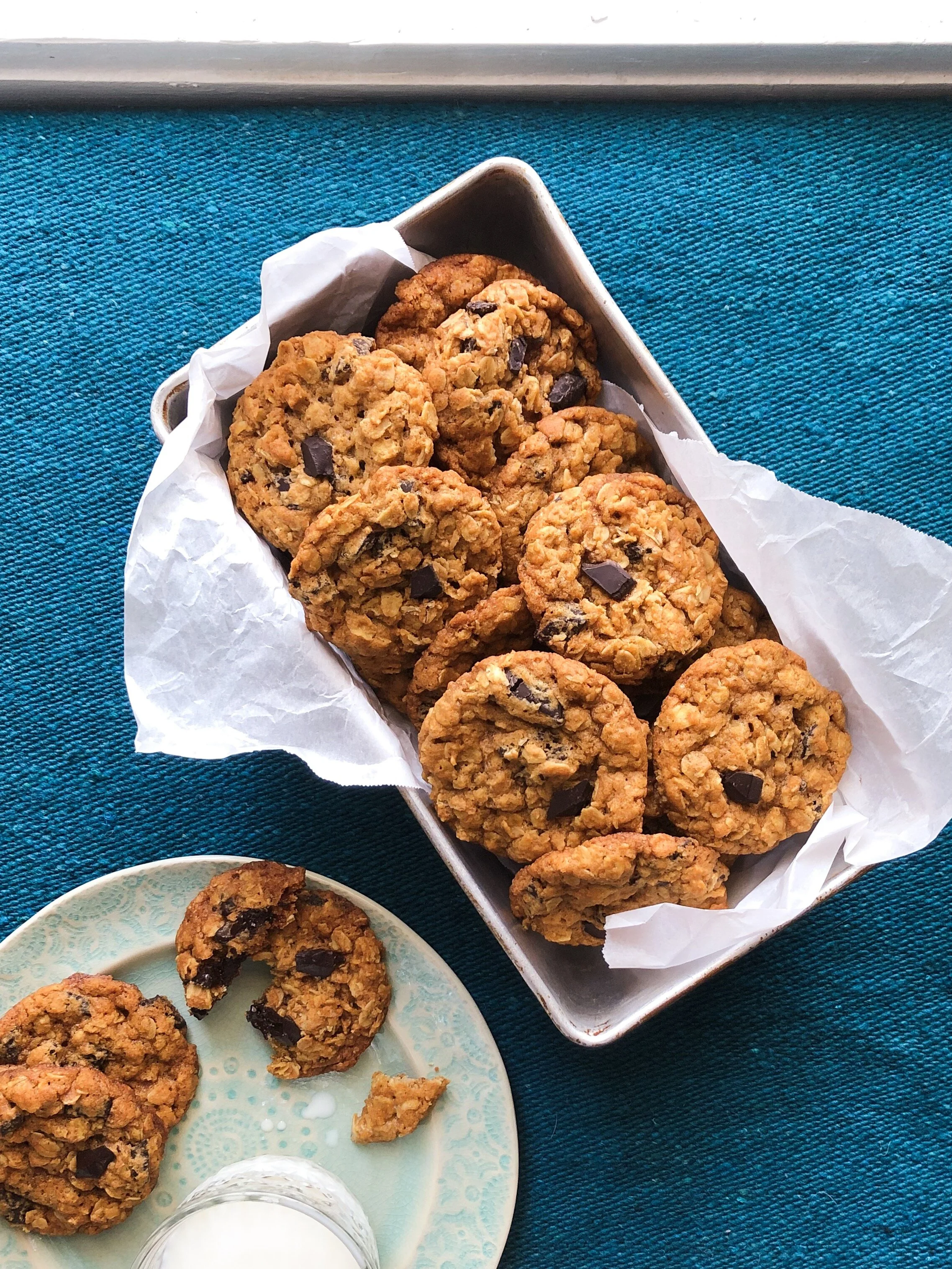 Pumpkin Oatmeal Chocolate Chunk Cookies