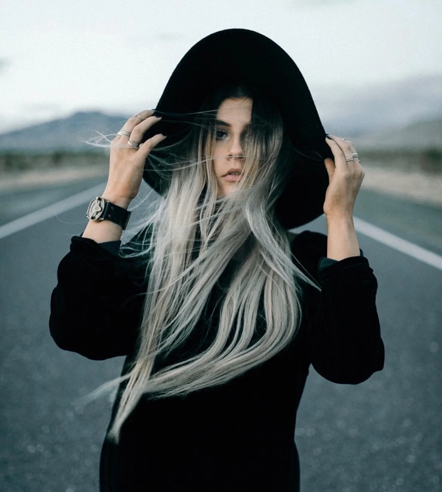 “Roads are a record of those who have gone before.”
- Rebecca Solnit
Hit the road and let your Pandeia compass sundial watch guide the way.👇🏽
www.pandeiastudio.com