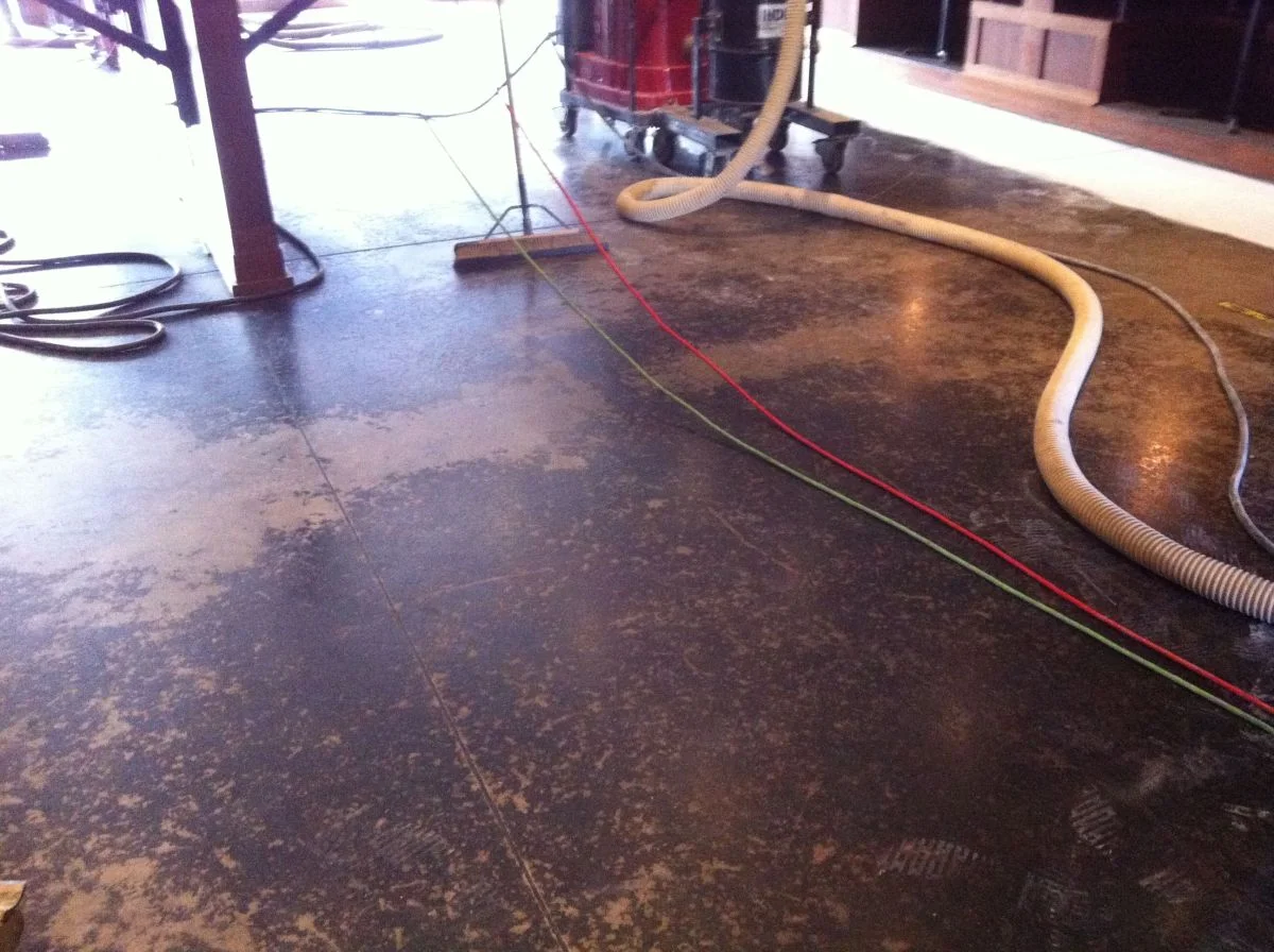 Before | Bar-Restaurant
