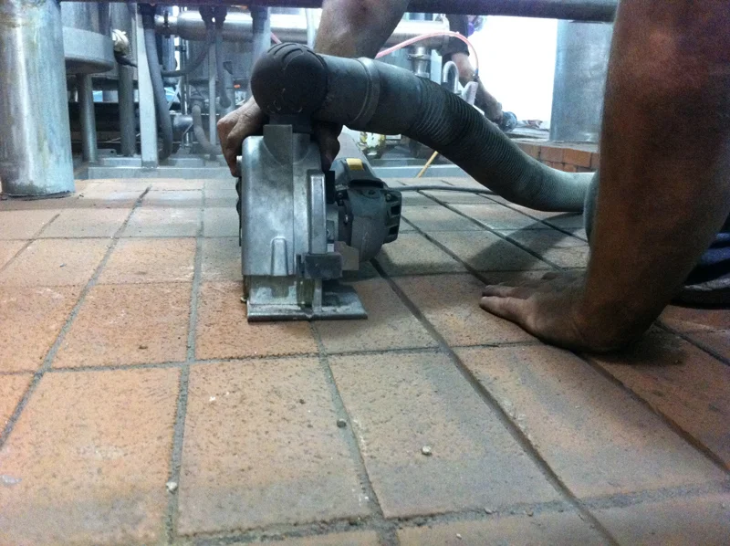Using Crack Saw On Pavers