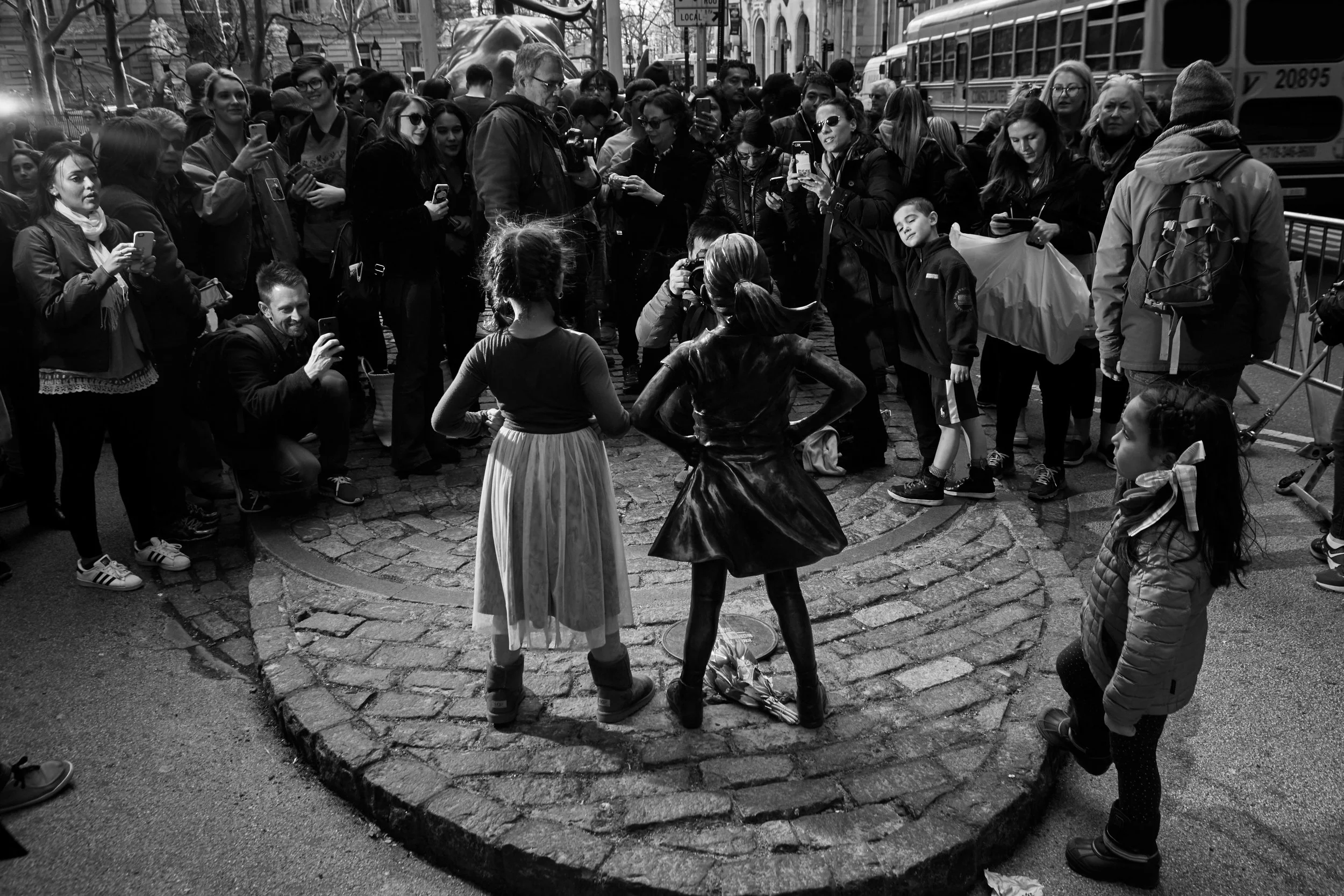 FEARLESSGIRL_2.jpg