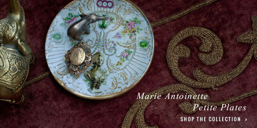 Marie Antoinette Petite Plate Series