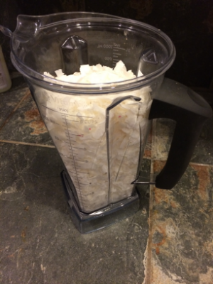 ViitaMix 64oz container with coconut