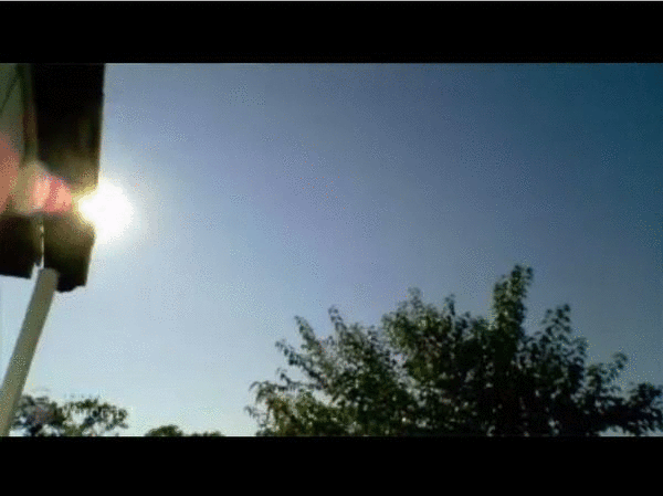 Same Time Always Behind_Toronto-Eindhoven_Web Performance.gif