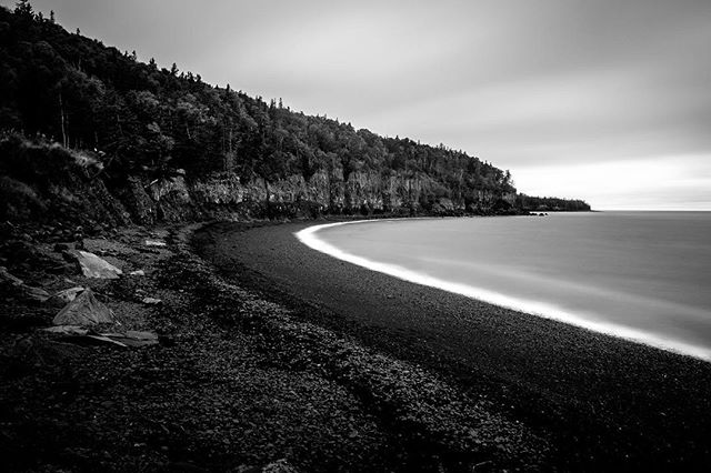 Bay of Fundy cliffs, Halls Harbour, Nova Scotia. #bayoffundy #hallsharbour #novascotia #longexposure #fujifilm #fujifilmxt1