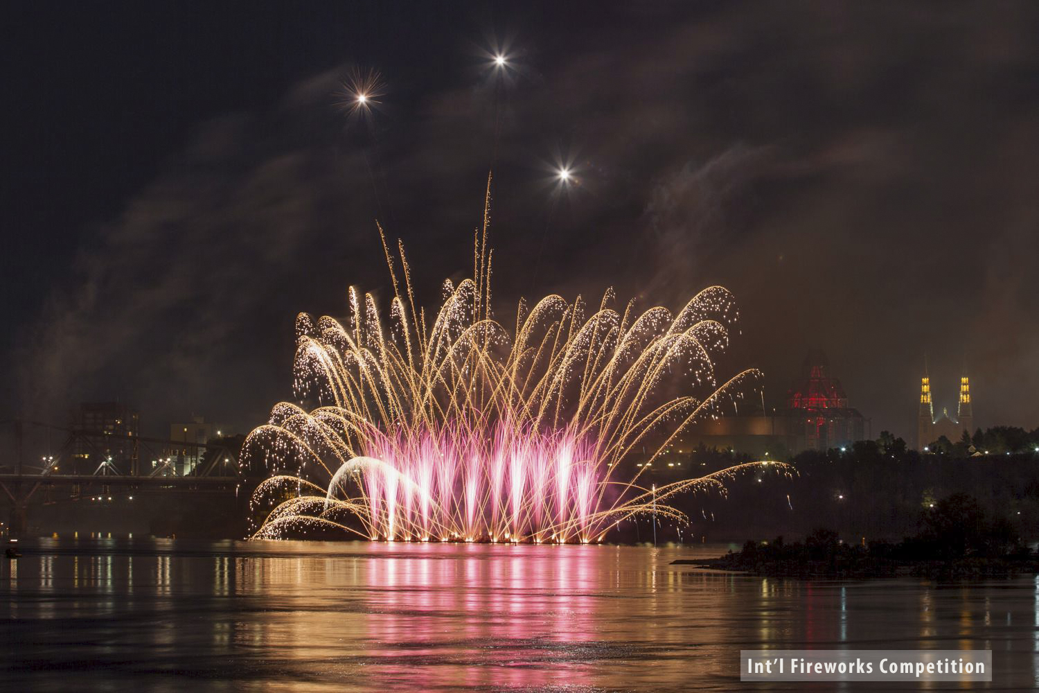 InternationalFireworksCompetition.jpg