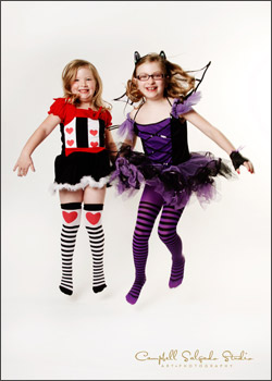 mancini_halloween_2011_S038177.jpg