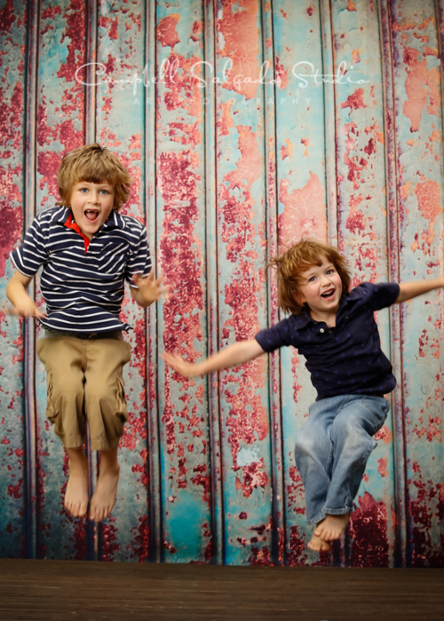  Portrait of boys&nbsp;on Italian rust&nbsp;background&nbsp;by children's&nbsp;photographers at Campbell Salgado Studio, Portland, Oregon. 