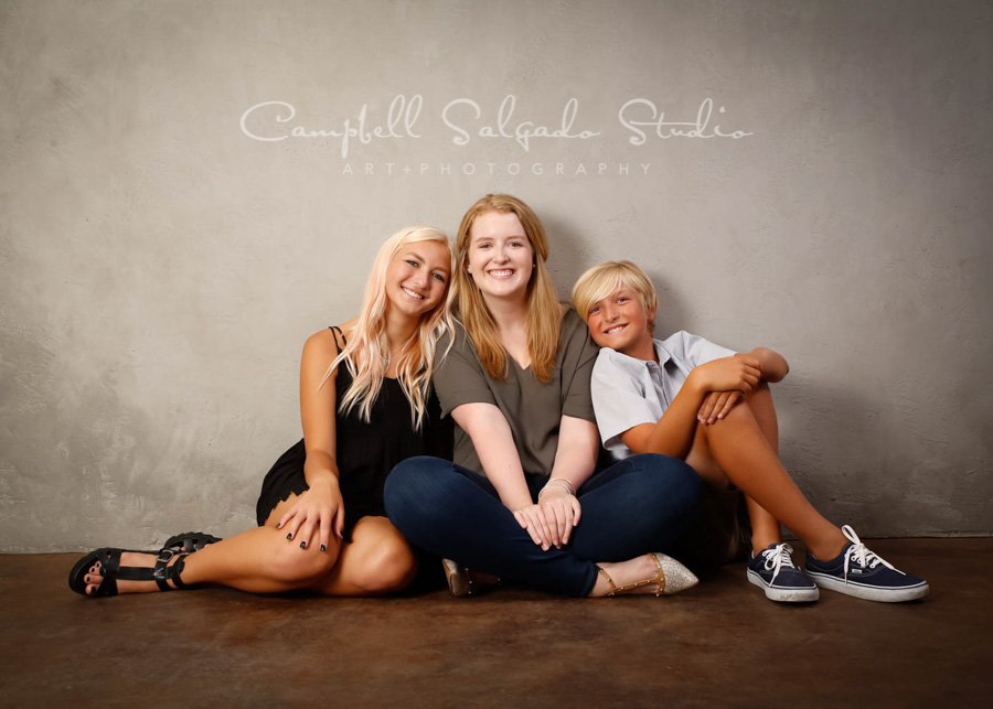  Portrait of kids on modern gray&nbsp;background by child&nbsp;photographers at Campbell Salgado Studio in Portland, Oregon. 