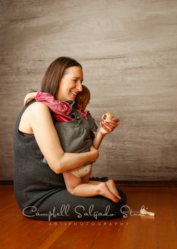  Portrait of mother and child on graphite background by family photographers at Campbell Salgado Studio in Portland, Oregon. 