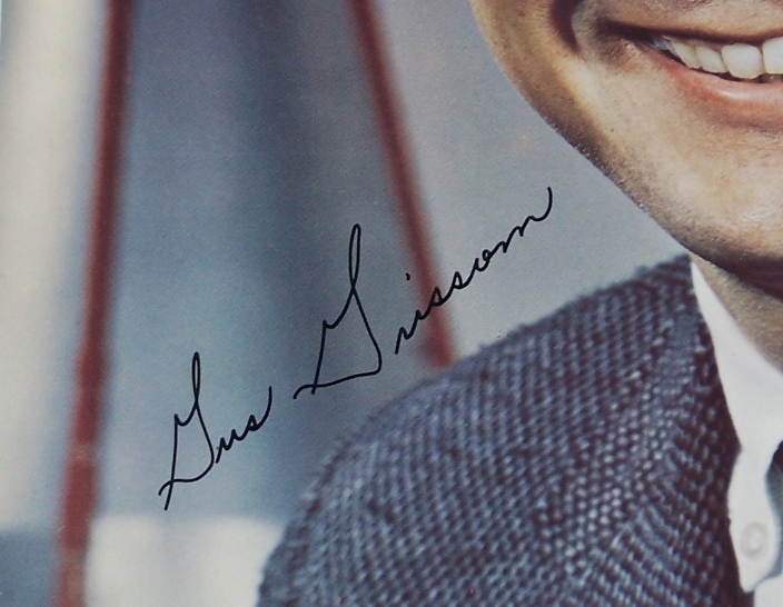 Gus Grissom forgery... note the slow, wobbly G's.