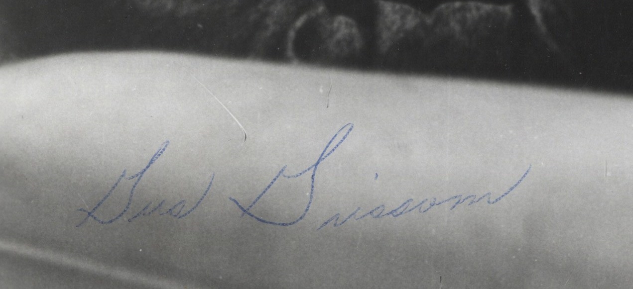 Gus Grissom forgery... small and malformed with weak, tentative appearance.