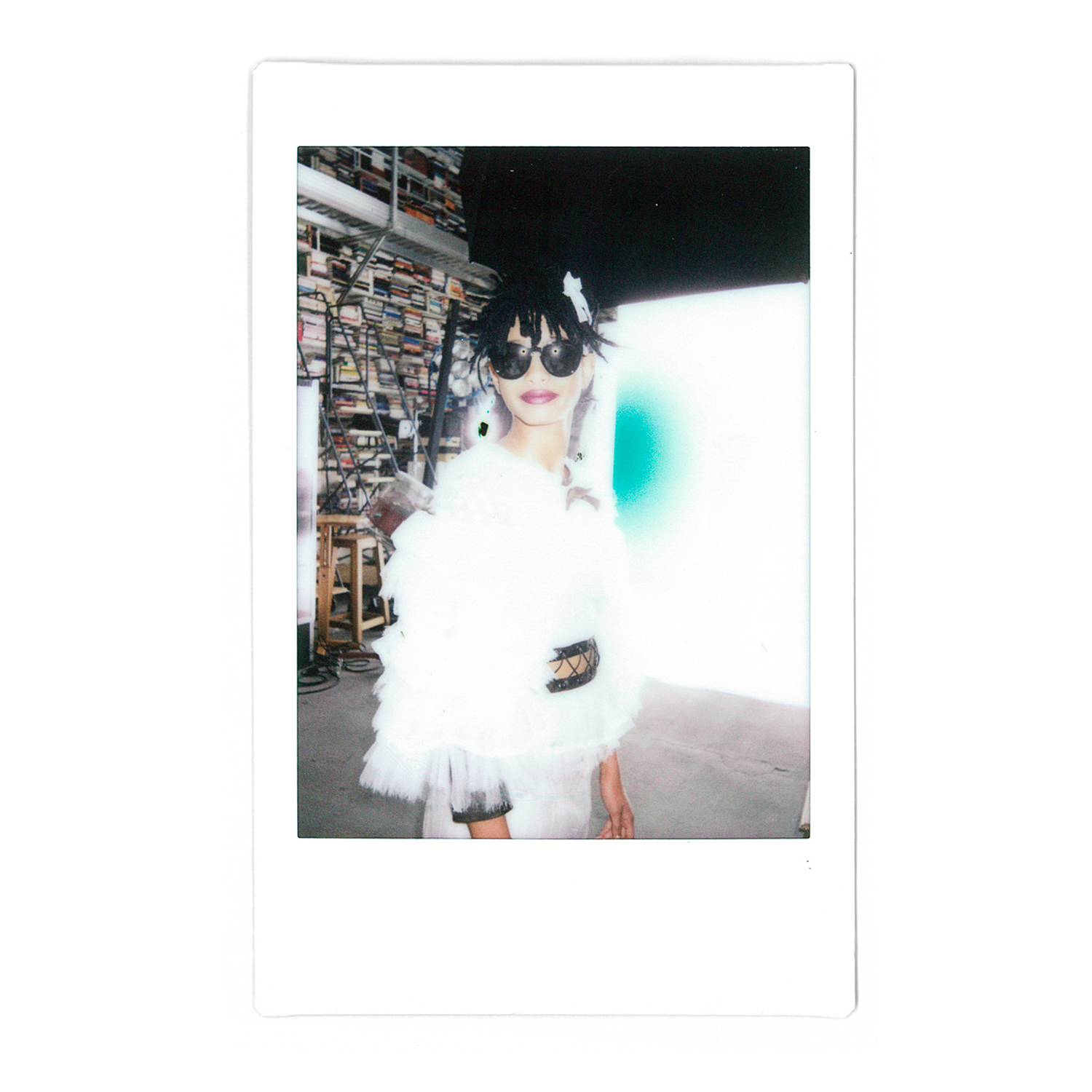08_Willow-Smith-Behind-the-scenes-CHANEL-FW-2016-17-Eyewear-ad-campaign.jpg