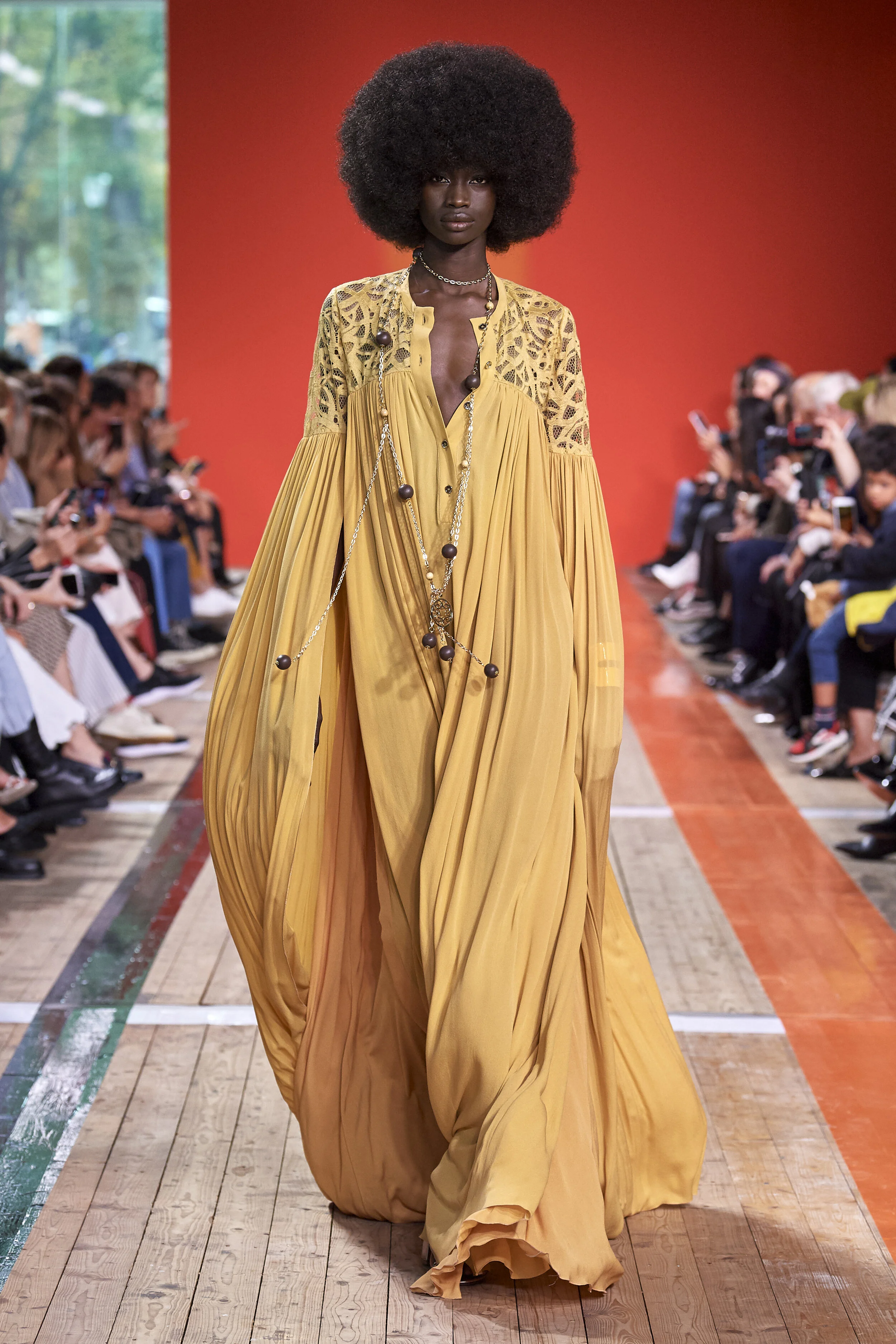 ELIE SAAB RTW SS 2020 (24).jpg
