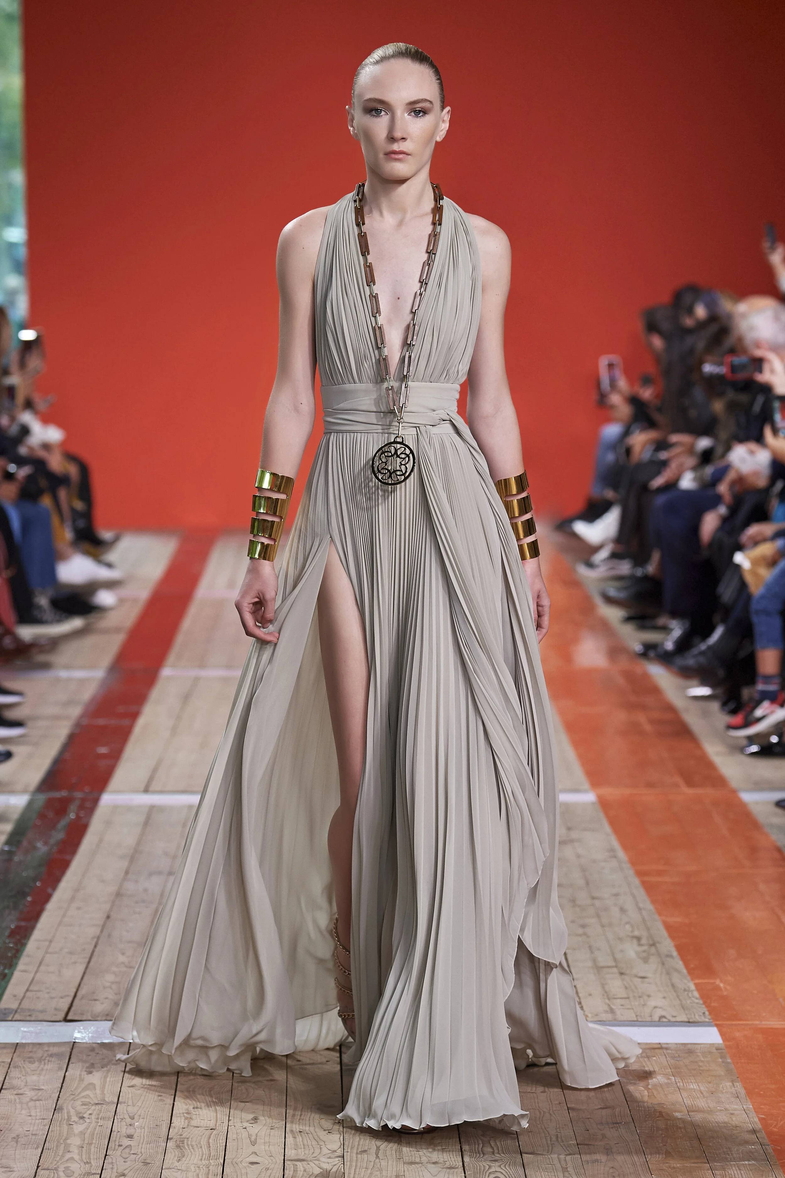 ELIE SAAB RTW SS 2020 (38).jpg