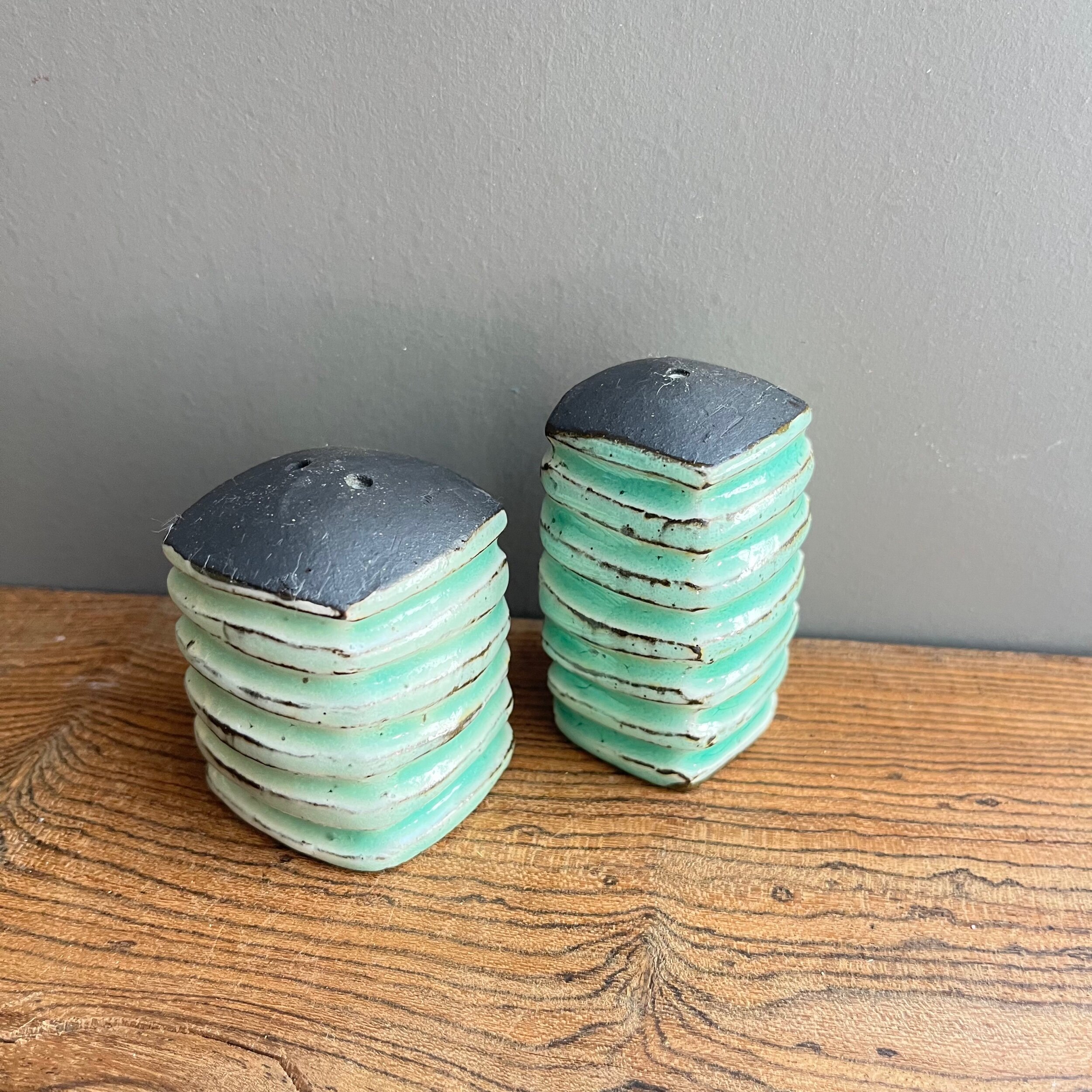 2D0F9DC2-1BEF-4DDE-B397-FD5A2BA49277