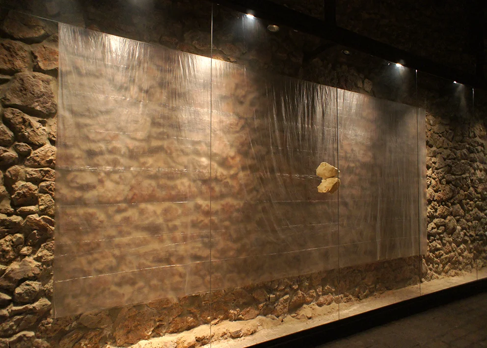 in be two in, 2013 - plastic film, polyurethane foam, 200x500cm