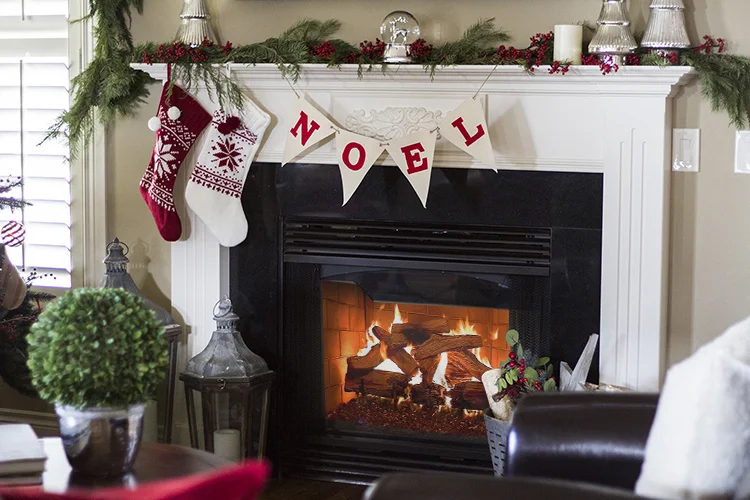 mantel.jpg