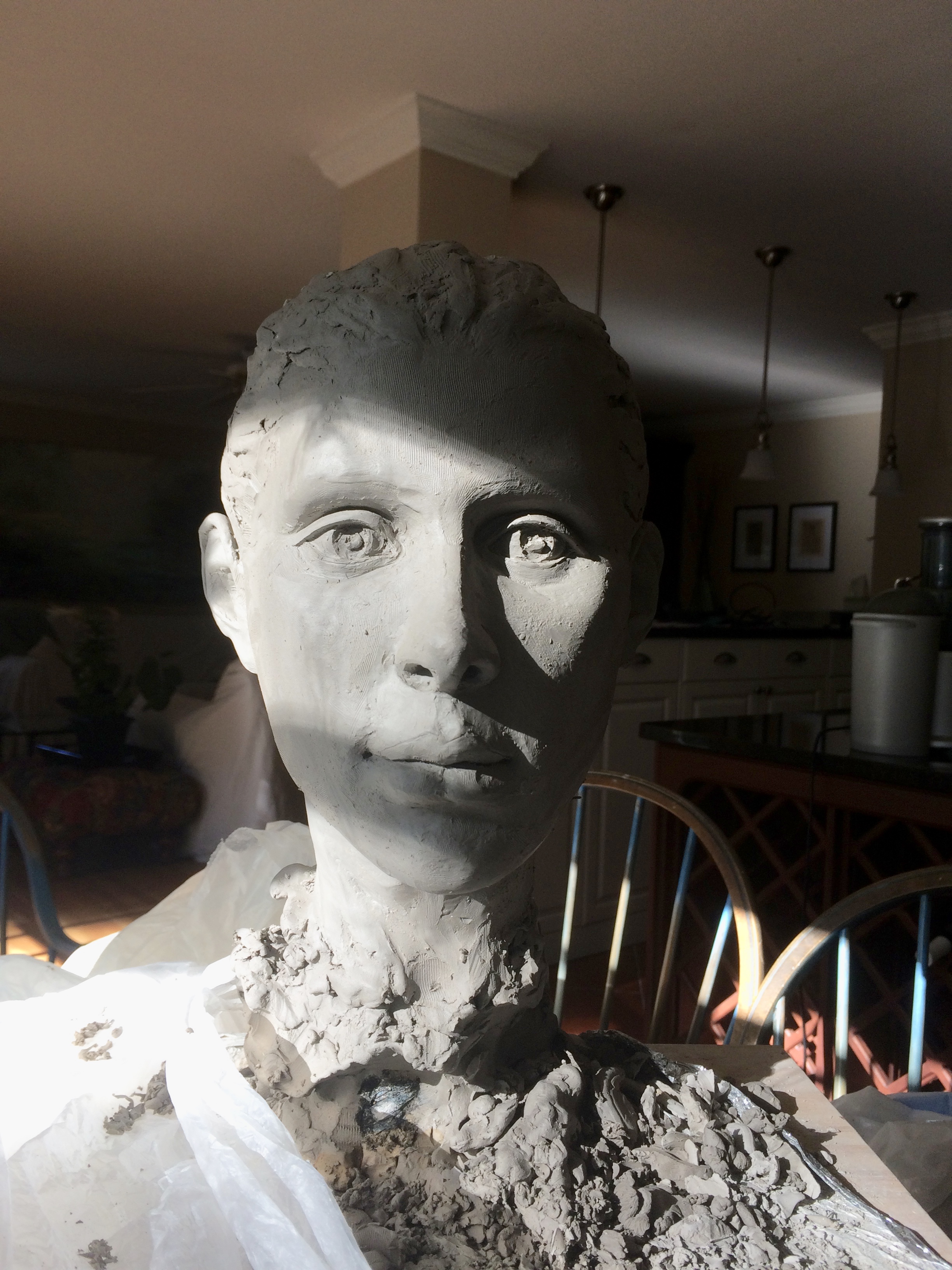 Margaret, 16', clay