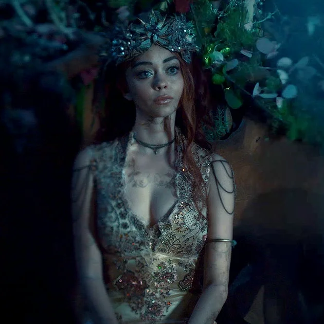 Dolorous Jewelry on Shadow Hunters Season 2 Sarah Hyland Bodychains.jpg