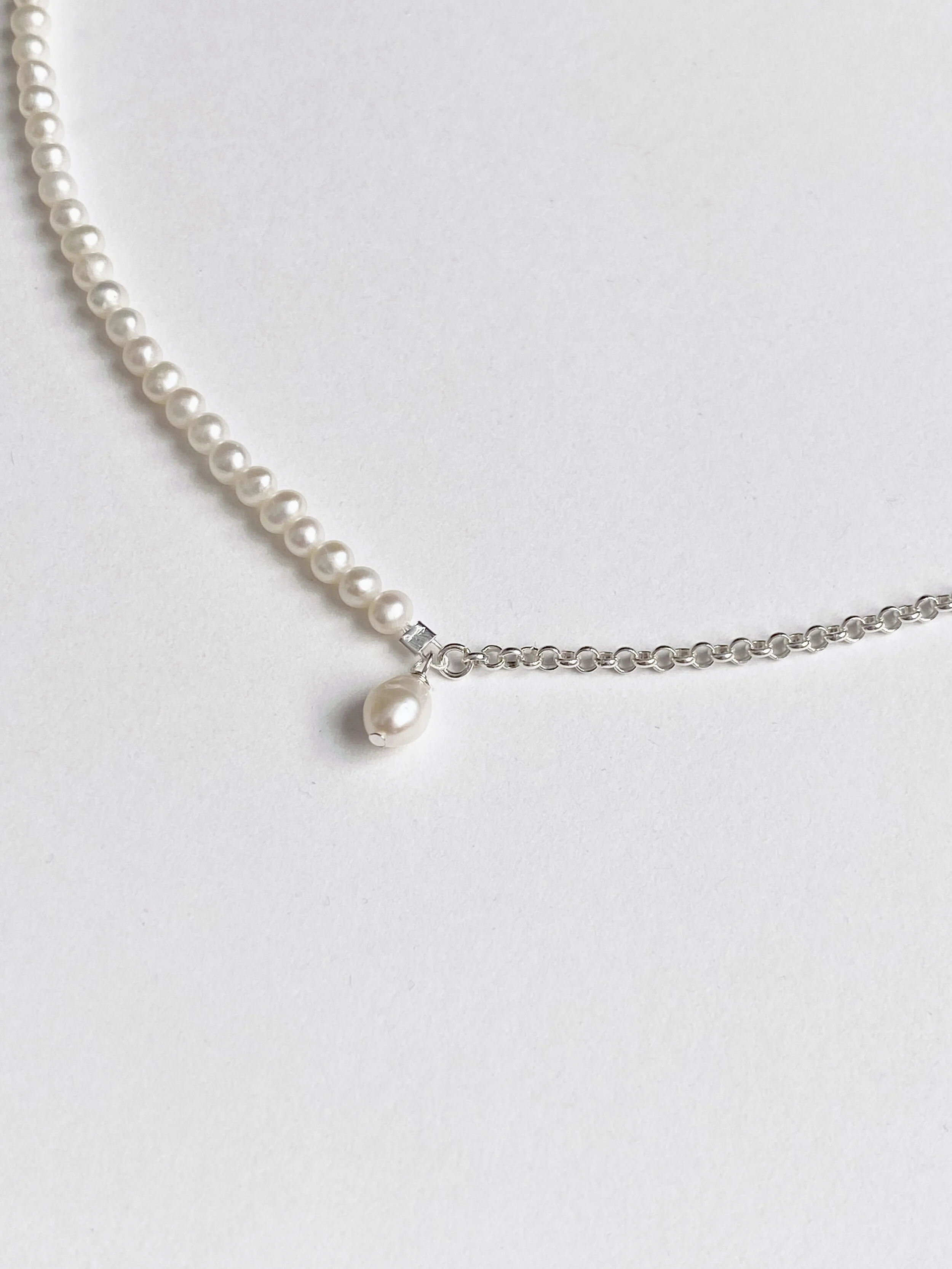 Silver Demi Pearl and Chain Choker