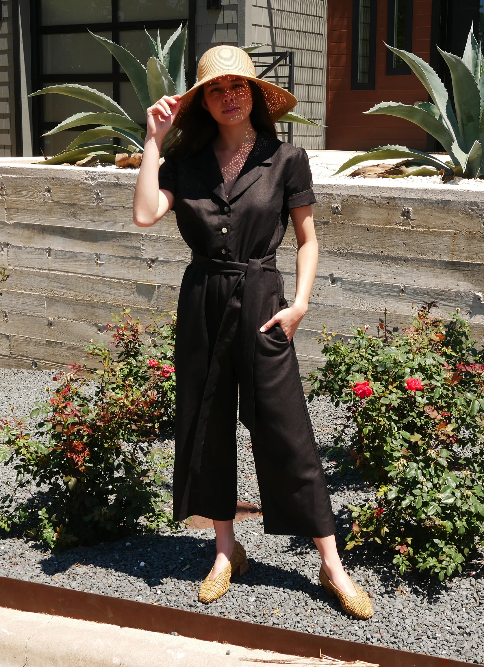 Olive-Jumpsuit-Black-Linen-4.jpg
