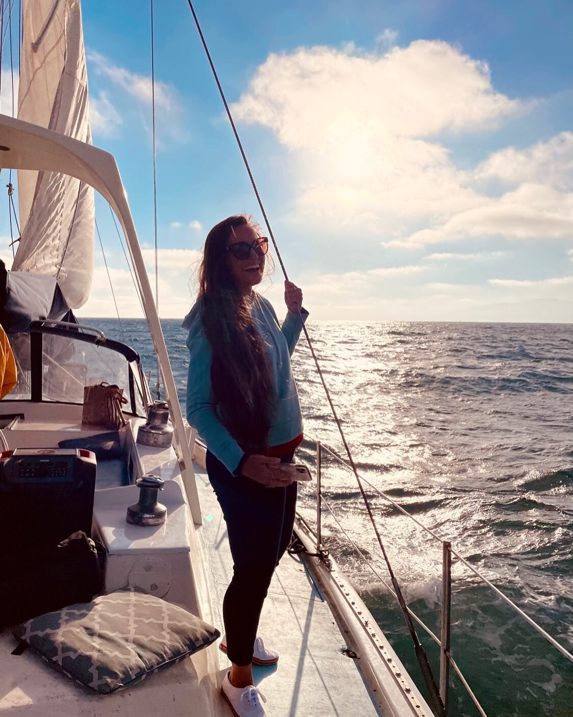 🤍 Oh I could get used to weekends like this… 🌊🌤🛥 Hope everyone had a safe and pleasant holiday weekend! Sending you all huge hugs! 🤗