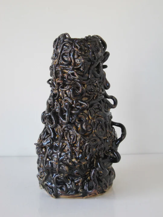 Untitled, 9x5x5 inches, stoneware and glaze, 2017. (06.099.CER) Produced in the spring in CO for exhibition Tidal at South Willard. Photo credit South Willard © Courtesy of Jasmine Little. In private collection.