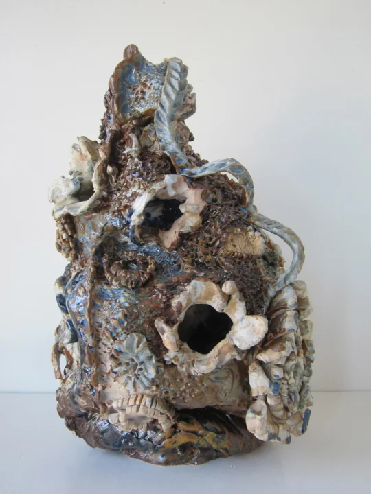 Untitled, 15x9x9 inches, stoneware and glaze, 2017. (06.106.CER) Produced in the spring in CO for exhibition Tidal at South Willard. Photo credit South Willard © Courtesy of Jasmine Little. In private collection.