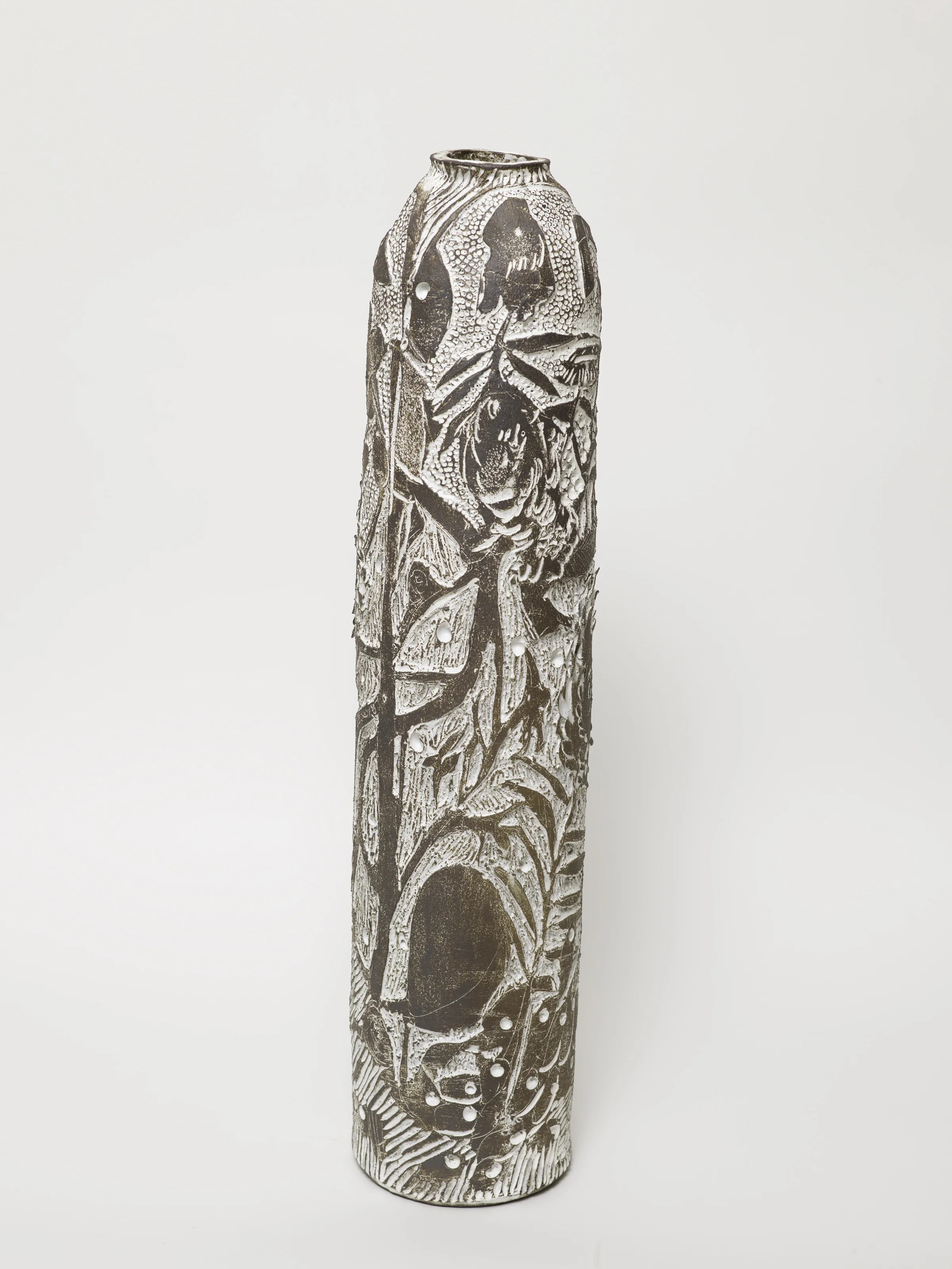 Stoneware and Glaze, 27.5”x5.5”.